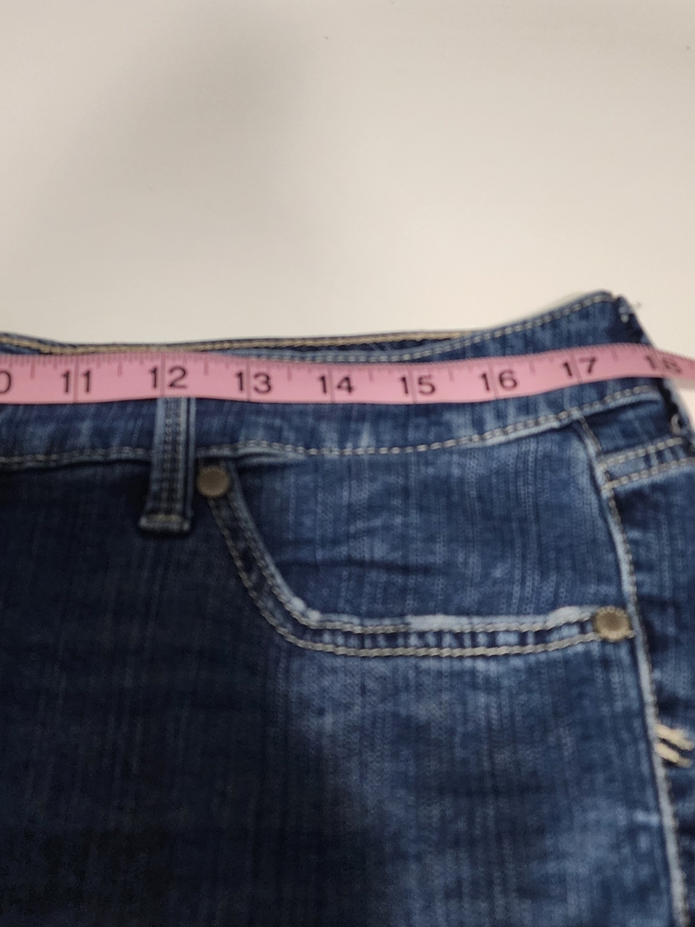 torrid Medium Denim Jeans - Picture 7 of 10